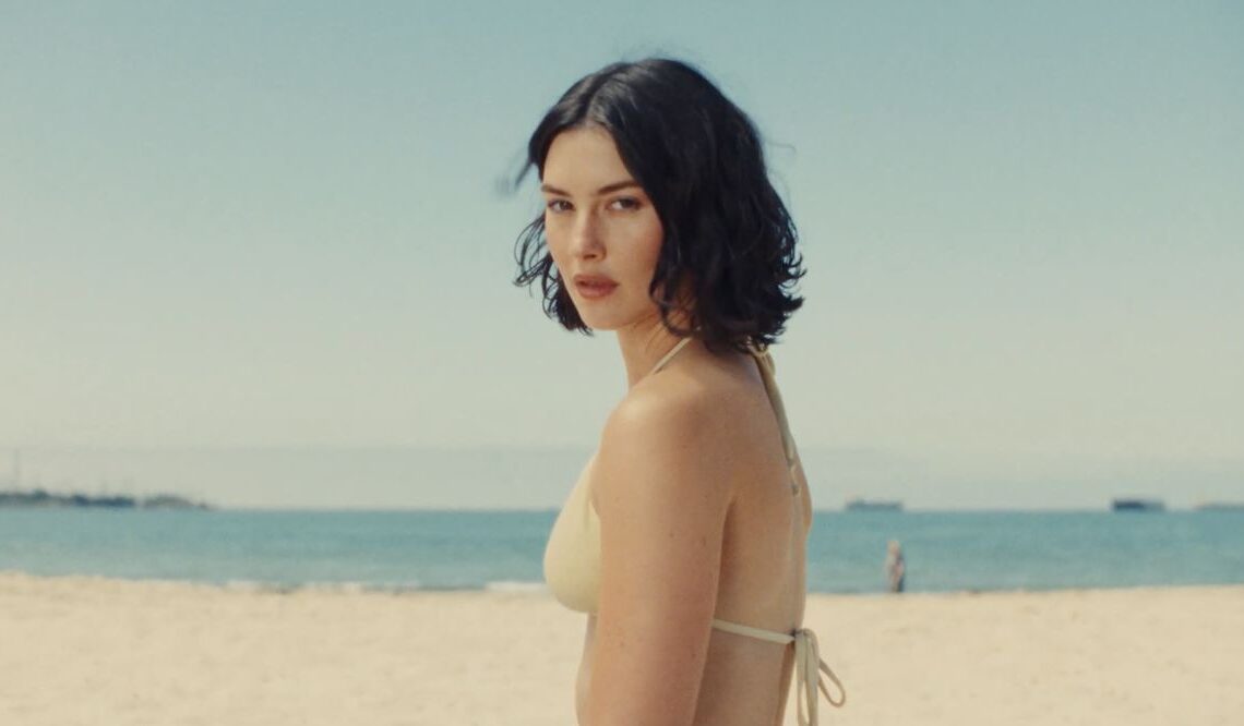 Gracie Abrams Is the Voice of Sad-Girl Summer—and She’s More Than Just a Famous Last Name